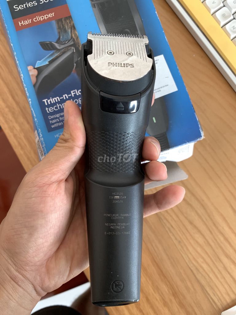 Tông đơ Philips Series 3000 còn mới tinh. Mua bán Nội thất, đồ gia dụng khác tại Thành phố Biên Hòa Đồng Nai được đăng bởi Dat Nguyen hình 1