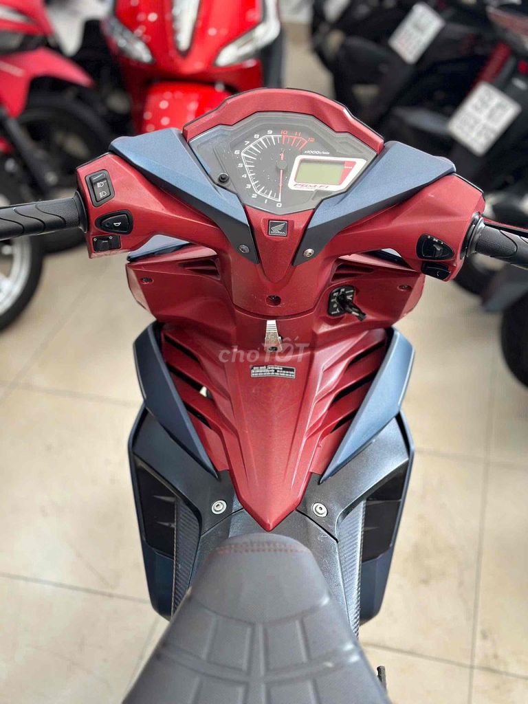 Honda Winer V/2018.BSTP.Xe đẹp máy zin êm... Mua bán Xe máy tại Quận 6 Tp Hồ Chí Minh được đăng bởi Cửa Hàng Xe Máy Hoà Bùi hình 3