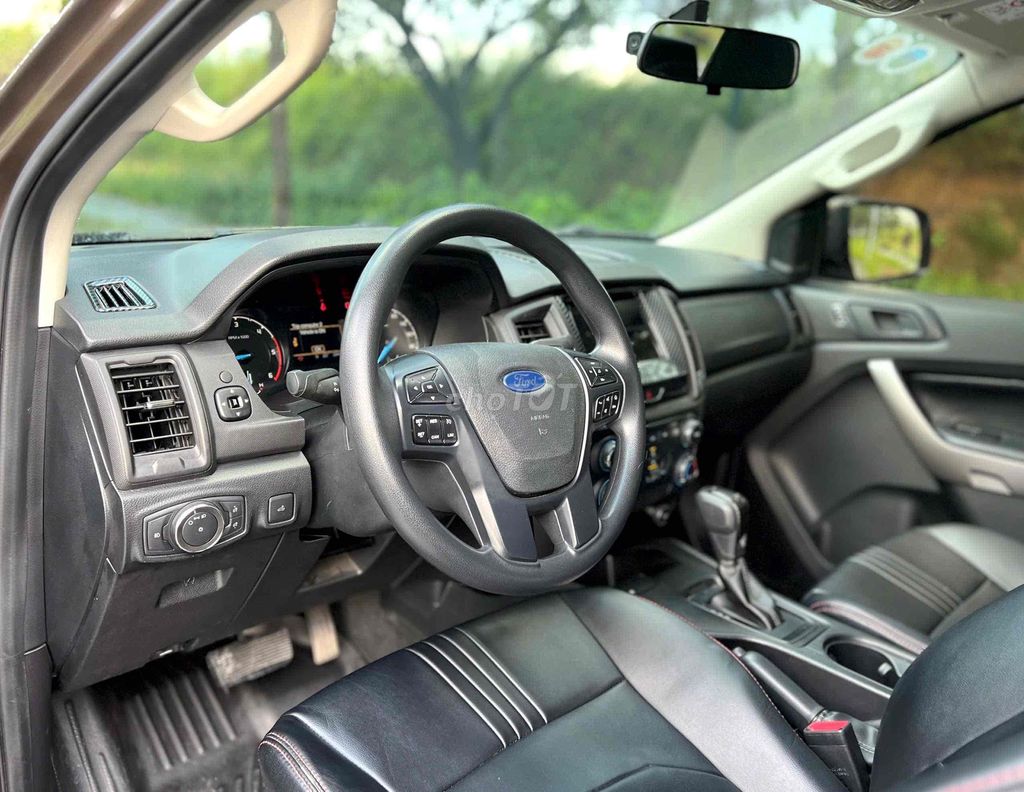 Ford Ranger 2021 XLS 2.2L 4x2 AT - 55000 km. Mua bán Ô tô tại Quận Gò Vấp Tp Hồ Chí Minh được đăng bởi Ngô minh Nam hình 7