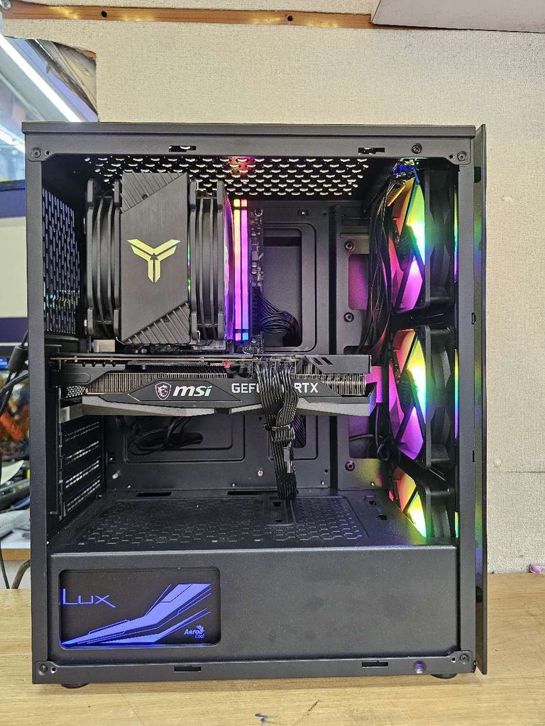 Máy tính để bàn MSI GEFORCE RTX. Mua bán Máy tính để bàn tại Quận Hai Bà Trưng Hà Nội được đăng bởi NGUYỄN QUỐC TOẢN hình 1