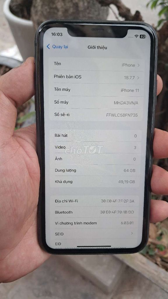 Apple iPhone 11 64GB Đen Việt Nam. Mua bán Điện thoại tại Quận Hai Bà Trưng Hà Nội được đăng bởi bùi hữu liêm  hình 1