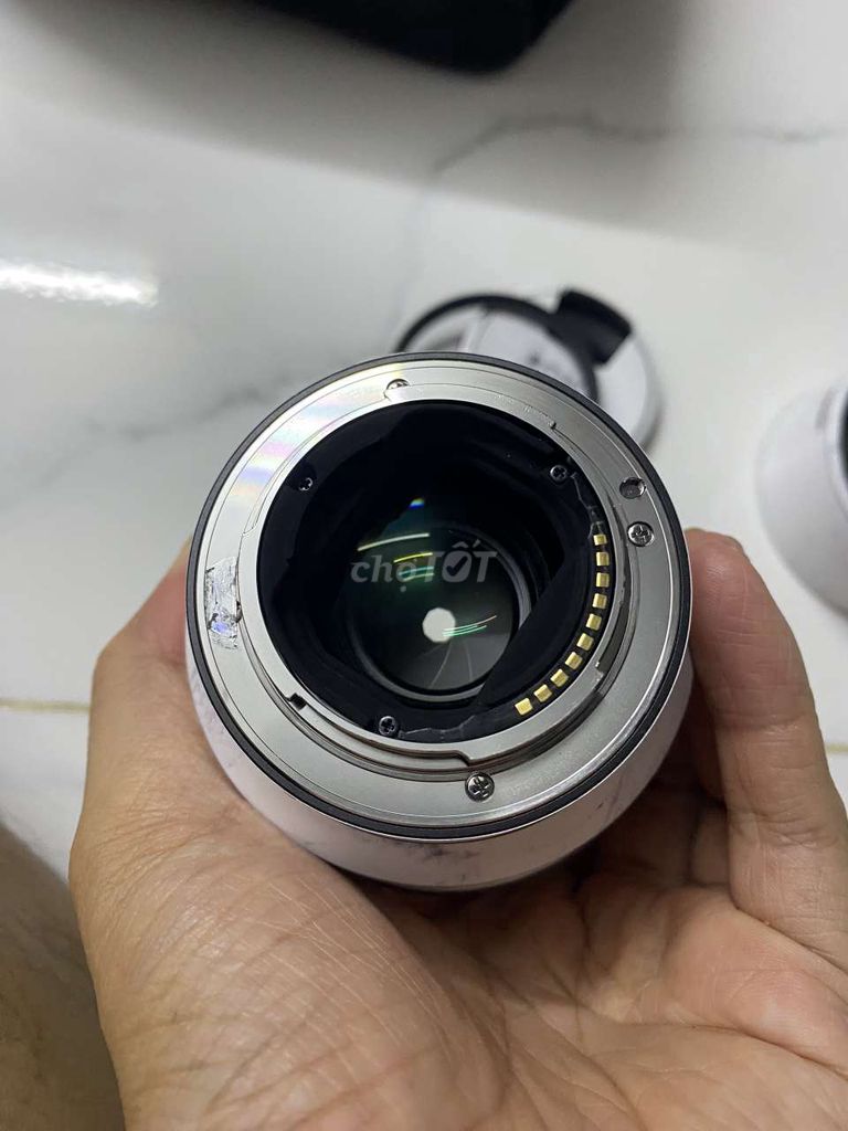 Lens Sony FE 85mm f1.8