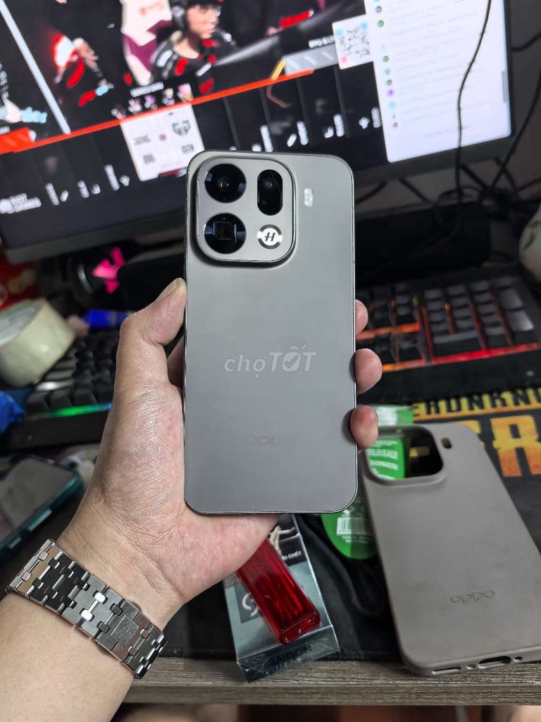 Oppo Find X9 Pro 256GB Xám. Mua bán Điện thoại tại Quận Nam Từ Liêm Hà Nội được đăng bởi Quàng A Tũn hình 1