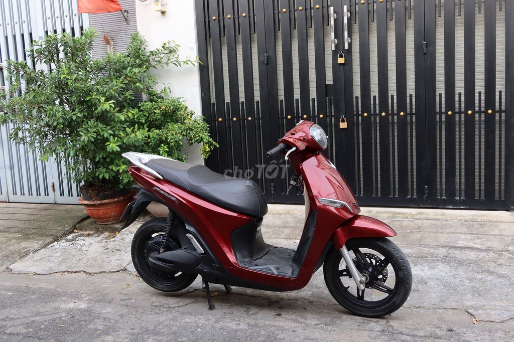Xe máy điện VinFast Feliz 2022 Đỏ. Mua bán Xe điện tại Quận Tân Bình Tp Hồ Chí Minh được đăng bởi EVBATTERY hình 7