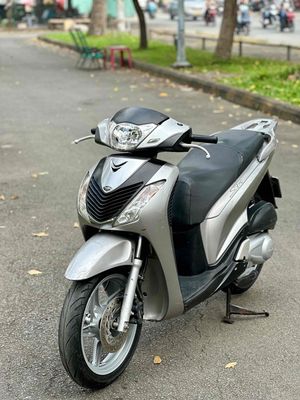 Honda SH125 2010 Zin chưa dơt, odo5700km chinh chủ