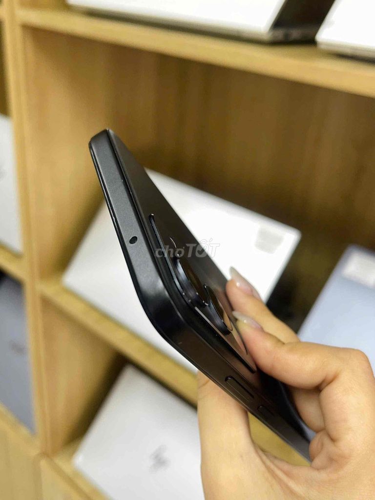 Xiaomi Redmi 15 5G 256G Đen. Mua bán Điện thoại tại Quận Liên Chiểu Đà Nẵng được đăng bởi Hữu hình 1