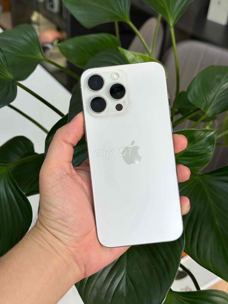 15 Pro Max 1024GB (1T) Pin 88 Zin ốc đẹp keng. Mua bán Điện thoại tại Quận Ninh Kiều Cần Thơ được đăng bởi Quý Mobile Cần thơ hình 1