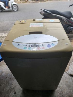 Cần thanh lý máy giặt. Mua bán Máy giặt tại Thành phố Dĩ An Bình Dương được đăng bởi Lợi 