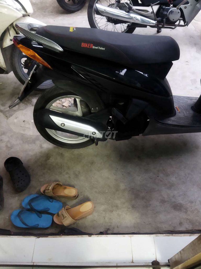 Tinh trang okay máy êm nhìn xe la biết cần lh em. Mua bán Xe máy tại Quận 8 Tp Hồ Chí Minh được đăng bởi siêu rẻ hình 3