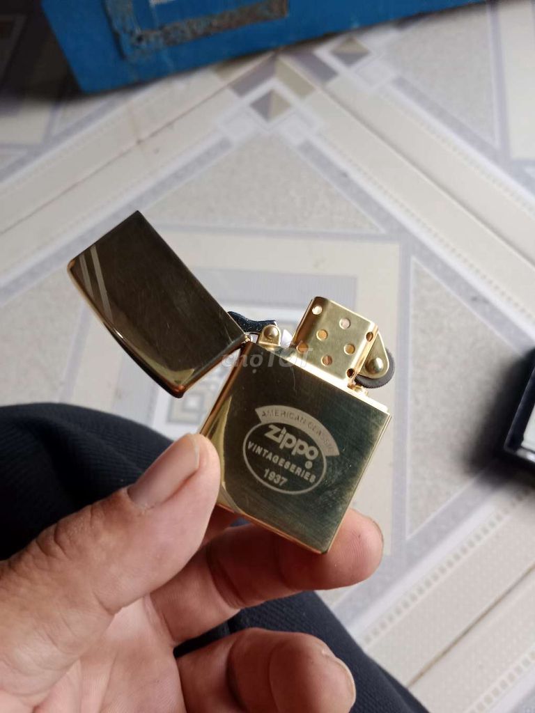 Zippo la mã 1937 khắc 2 gạch