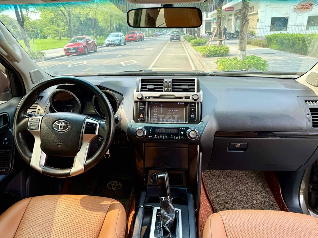 Toyota Prado 2015 TXL 2.7L - 97000 km. Mua bán Ô tô tại Quận Hoàng Mai Hà Nội được đăng bởi Mr Tài hình 8
