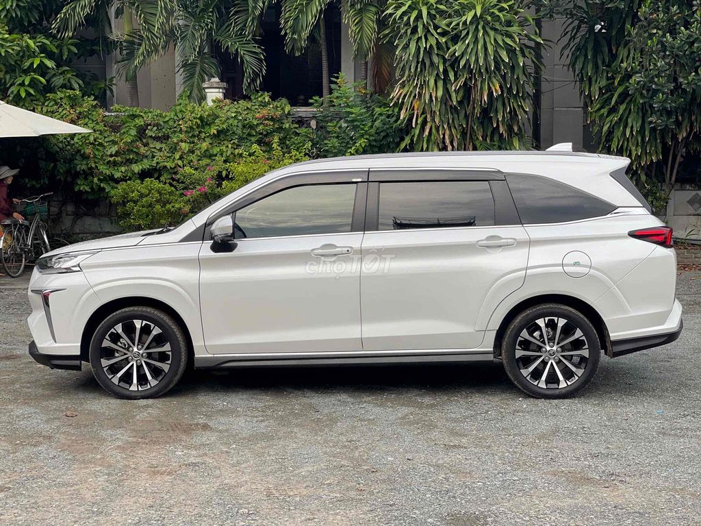 Toyota Veloz Cross Top xe hãng bán có thương lượng. Mua bán Ô tô tại Quận Tân Phú Tp Hồ Chí Minh được đăng bởi TRƯƠNG THANH TUYỀN hình 3