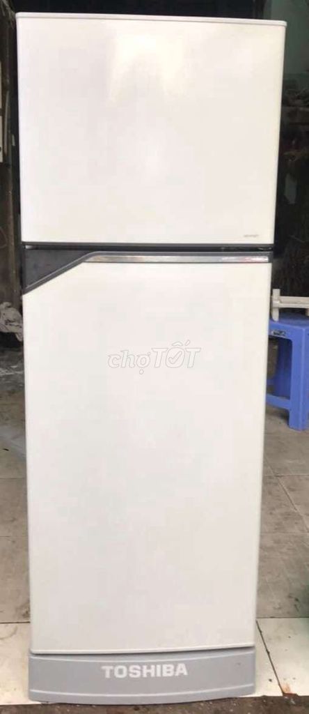Tủ lạnh Toshiba 140L Trắng. Mua bán Tủ lạnh tại Thành phố Thủ Dầu Một Bình Dương được đăng bởi Dương Thường Trực hình 1