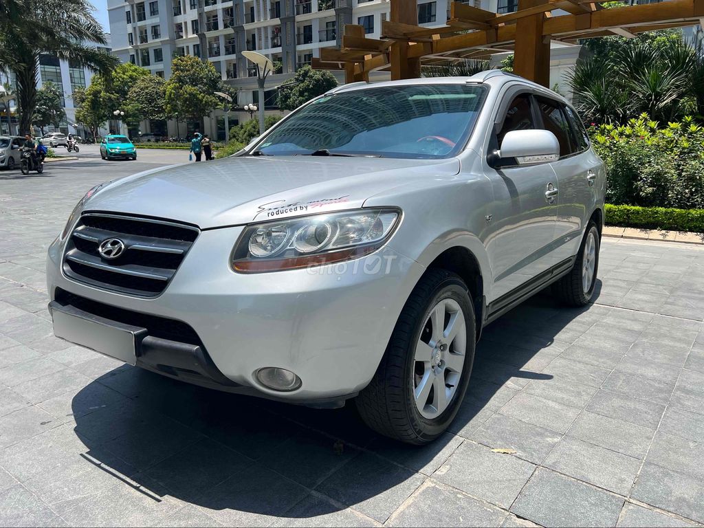 Hyundai SantaFe SLX máy dầu bản full zin 100%. Mua bán Ô tô tại Quận Hai Bà Trưng Hà Nội được đăng bởi Hải Trần hình 2