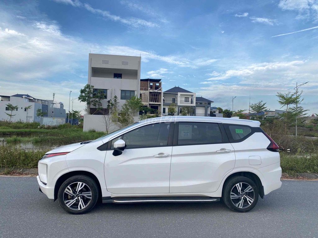 Mitsubishi Xpander 2021 1.5AT - 61000 km. Mua bán Ô tô tại Thành phố Hà Tĩnh Hà Tĩnh được đăng bởi Vĩnh Trung hình 4