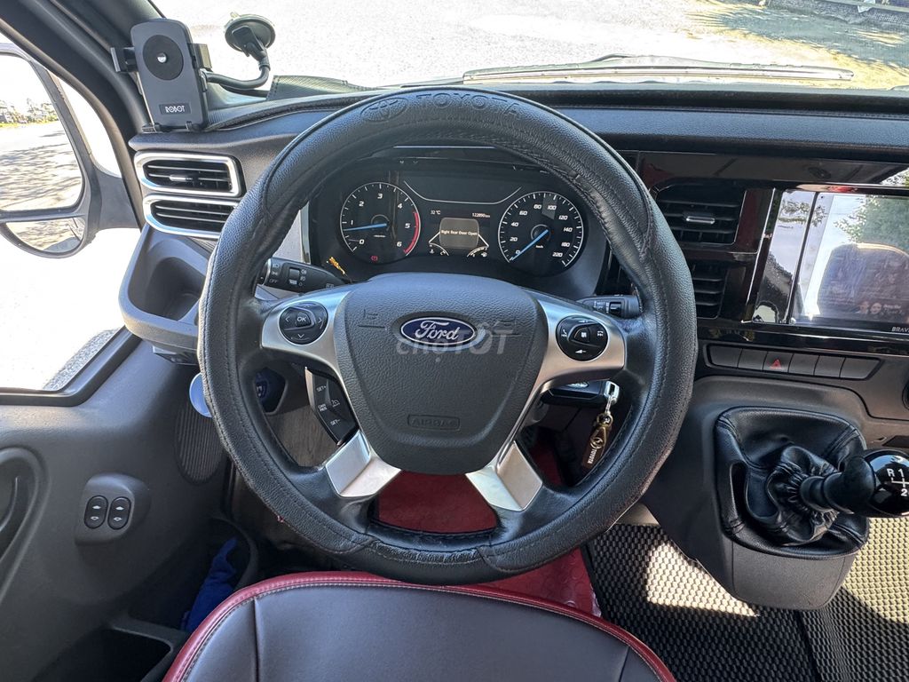 For transit 2023 đi 123.000km. Mua bán Ô tô tại Quận Ninh Kiều Cần Thơ được đăng bởi Truong Toan hình 4