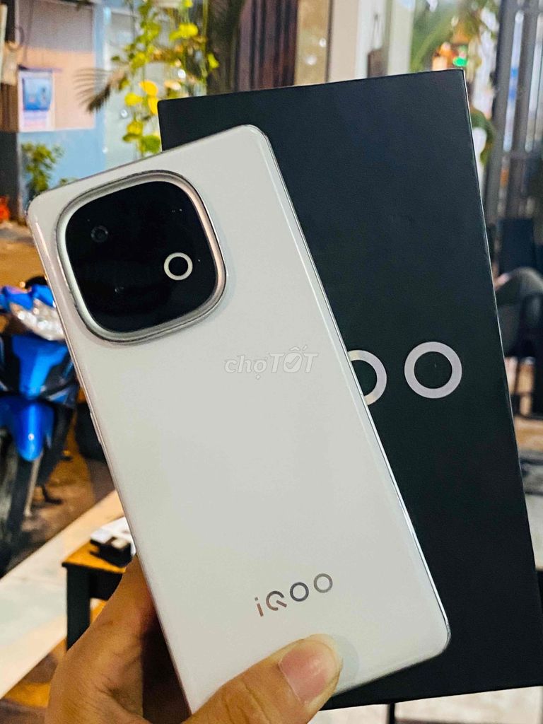 IQOO Z10 Turbo 12GB/256GB Trắng 97%. Mua bán Điện thoại tại Quận 10 Tp Hồ Chí Minh được đăng bởi Lê văn Thọ hình 1