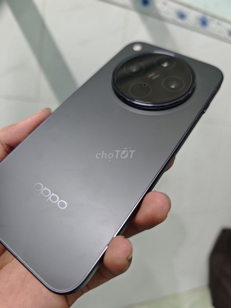 Oppo Find X8s Plus 256GB Đen. Mua bán Điện thoại tại Quận Ninh Kiều Cần Thơ được đăng bởi LAN hình 1