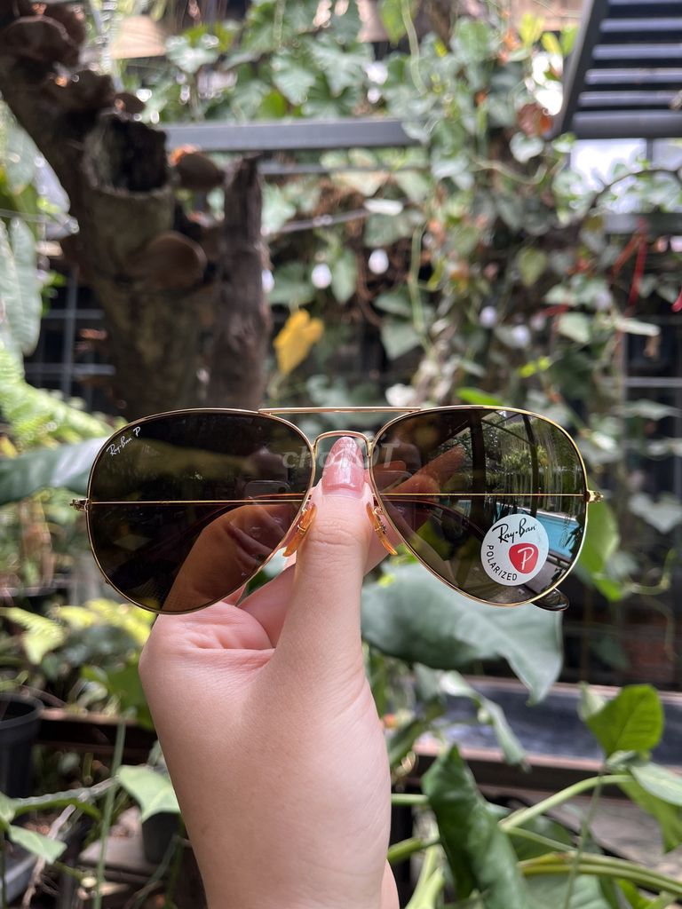 Kính cũ si hiệu Rayban  3025 tròng P chống chói