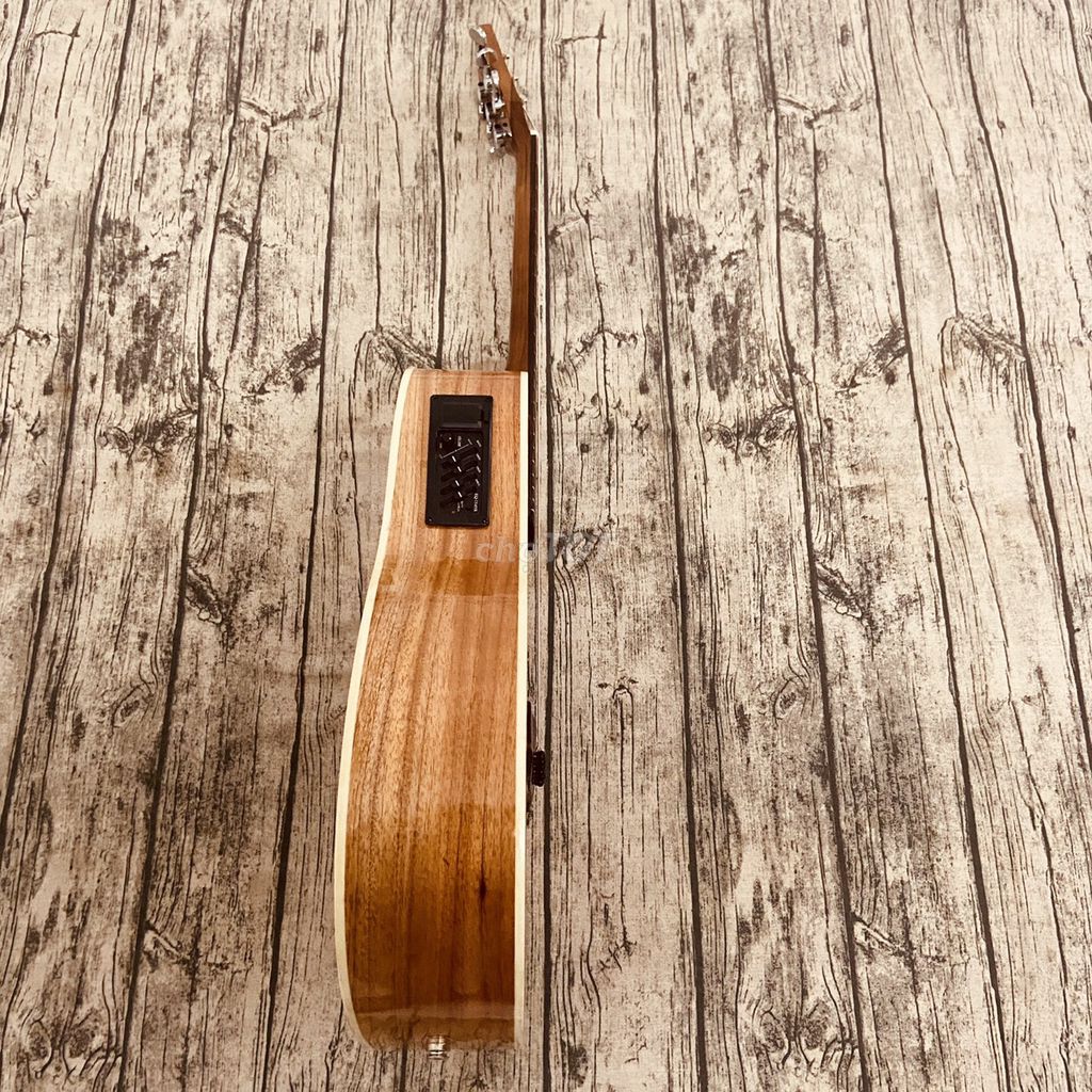 Guitar Full Gỗ Kèm EQ