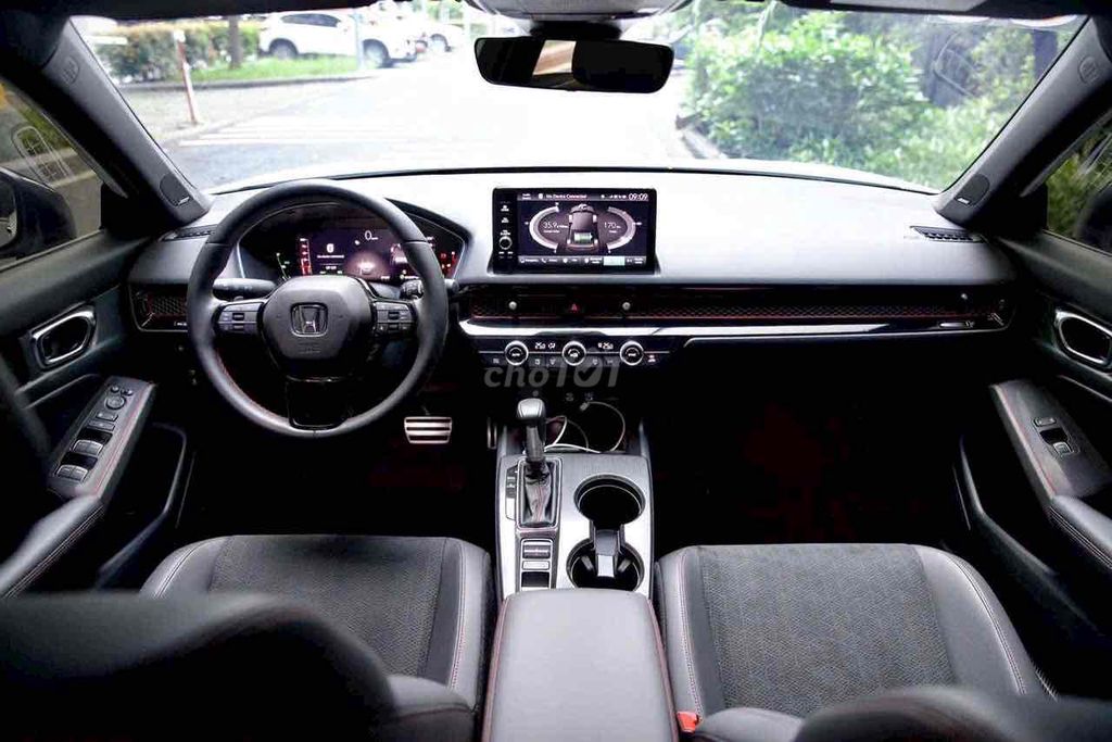 Honda Civic e:HEV Hybrid 2024 Siêu Đẹp Hãng Bán. Mua bán Ô tô tại Quận 7 Tp Hồ Chí Minh được đăng bởi Honda Ôtô SG Quận 7 hình 12