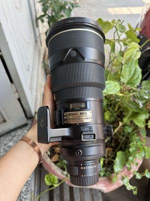 Lens nikon 300 F2.8 D II đẹp,kính đẹp giá rẻ