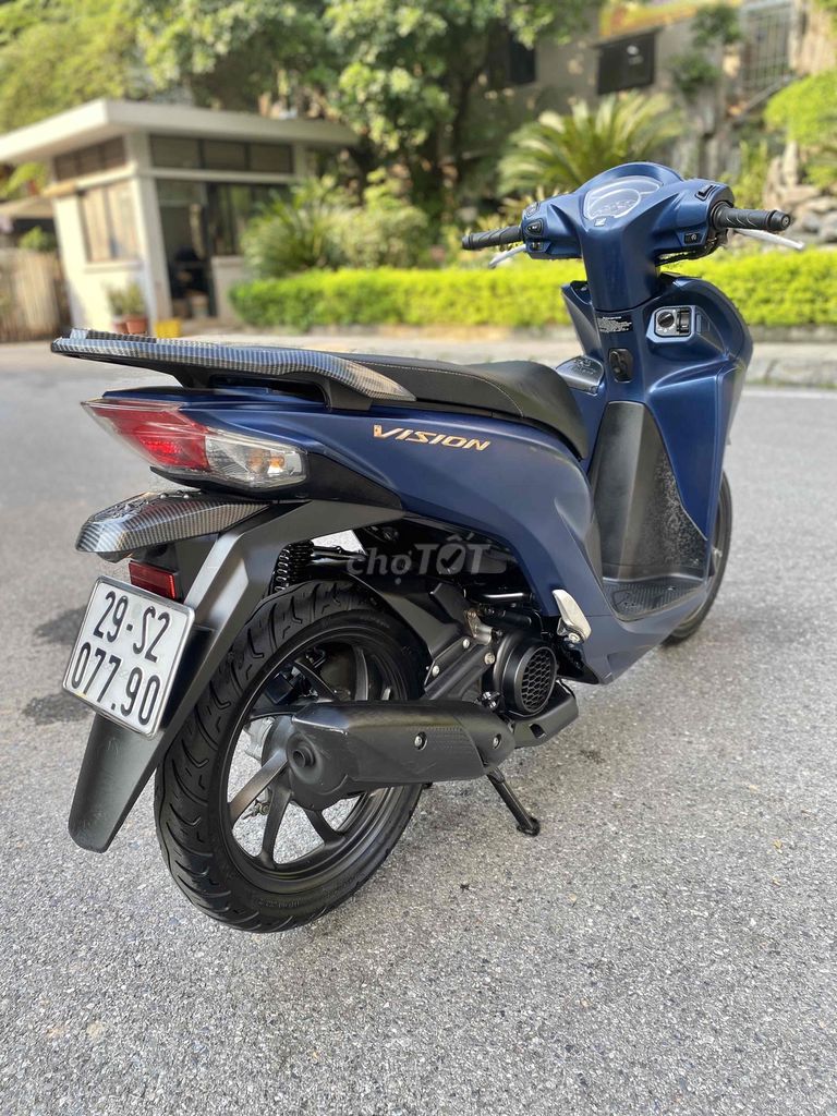 Honda Vision xanh nhám 2021!! chạy lướt 1 chủ. Mua bán Xe máy tại Quận Hoàng Mai Hà Nội được đăng bởi Xe Máy Quân Oanh  hình 4