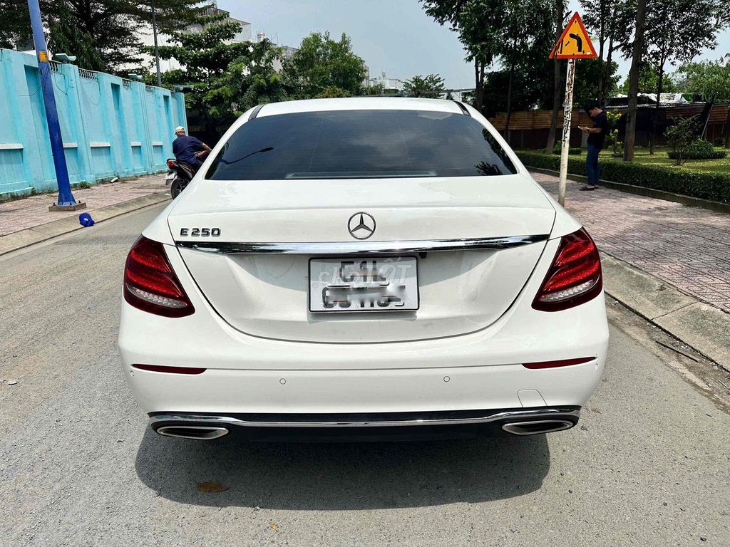 Mercedes Benz E Class 2017 E250 - 7 vạn 🔥🔥🔥. Mua bán Ô tô tại Quận Gò Vấp Tp Hồ Chí Minh được đăng bởi Ô Tô Cũ hình 7