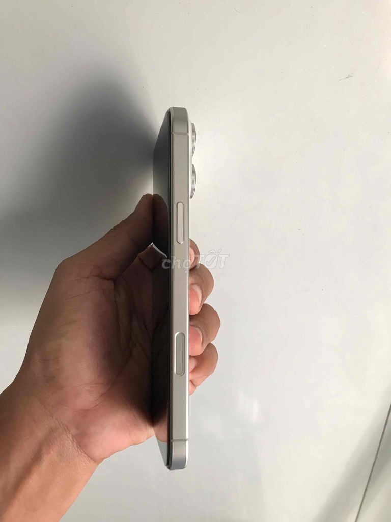 Apple iPhone 16 Pro Max 256GB. Mua bán Điện thoại tại Quận Long Biên Hà Nội được đăng bởi ngo dung hình 1