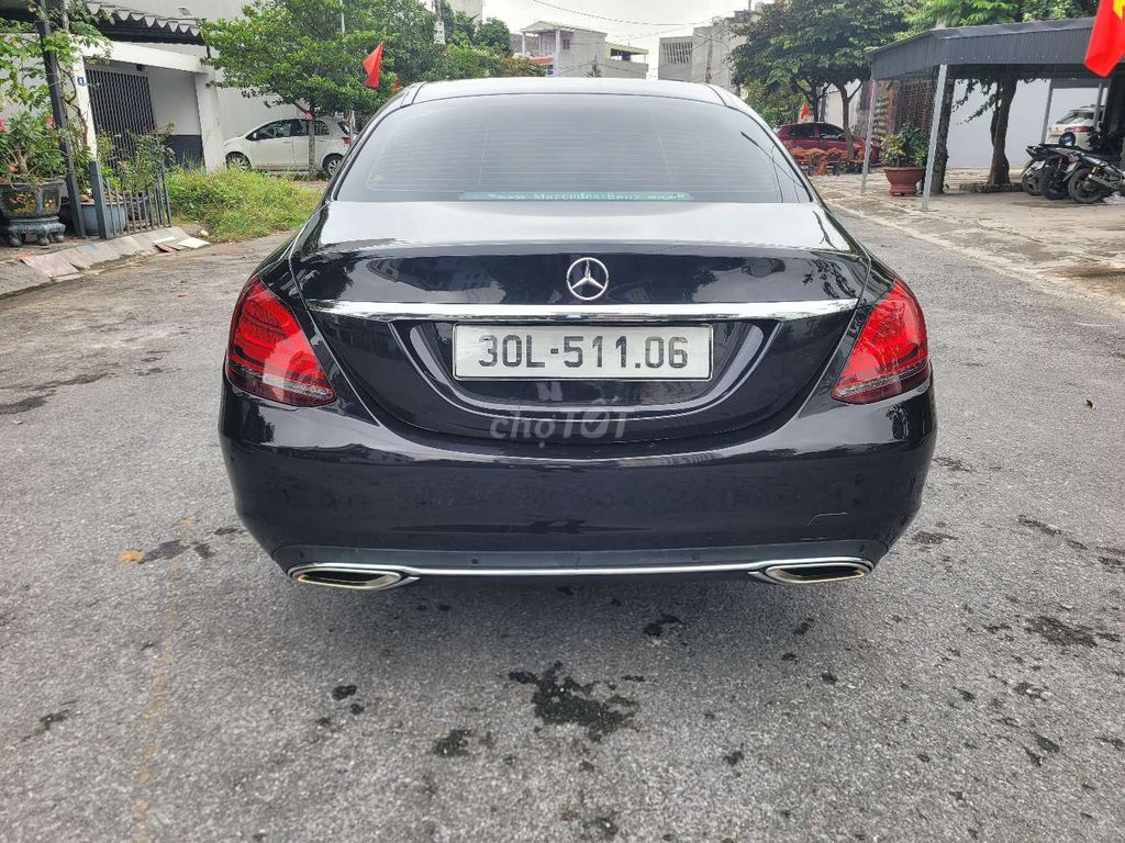 Bán mec 2020 C180 - 110000 km. Mua bán Ô tô tại Quận Kiến An Hải Phòng được đăng bởi QUÝ TRẦN AUTO hình 2