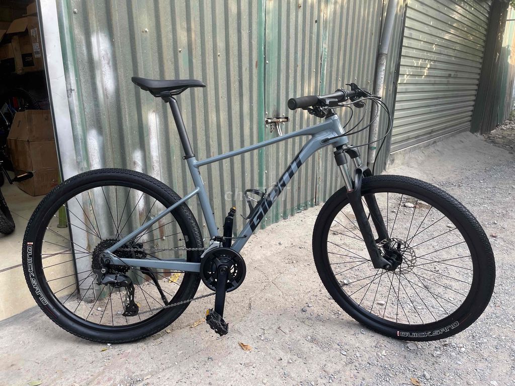 Xe đạp địa hình Giant XTC 800 Elite. Mua bán Xe đạp tại Quận Thanh Xuân Hà Nội được đăng bởi Sơn Lâm Bike 30 Ngõ 345 Khương Trung HN hình 1