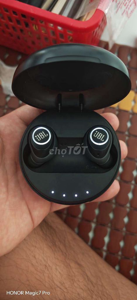 Tai nghe không dây JBL Đen. Mua bán Tivi, Âm thanh tại Thành phố Biên Hòa Đồng Nai được đăng bởi Duy Tuân hình 1