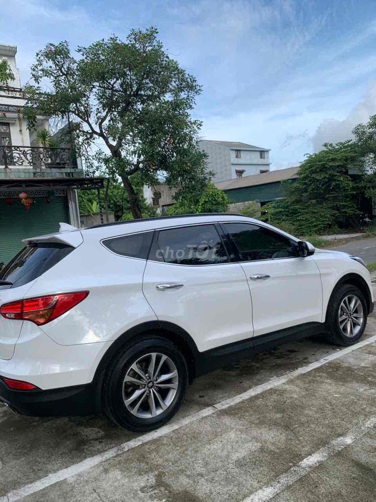 Hyundai Santa Fe 2015 2.2 AT 4WD - 60000 km. Mua bán Ô tô tại Thị xã Hương Thủy Thừa Thiên Huế được đăng bởi Đình vê hình 6