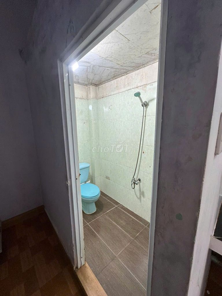 Дом в широком переулке 4м - район 10. Площадь: 38 кв.м. Цена: 5,2 млрд