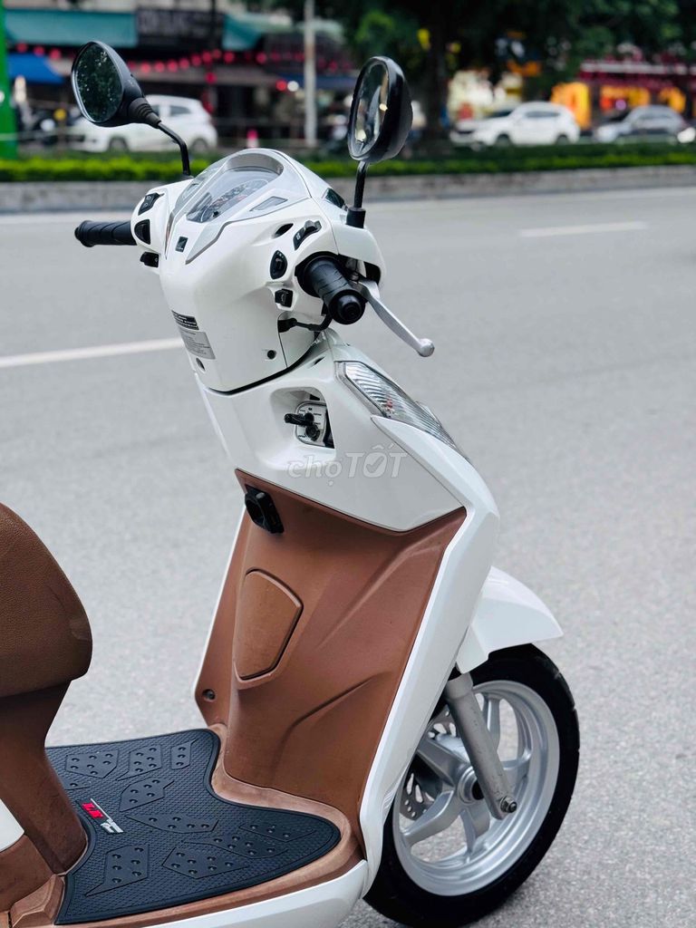 Lead 125fi máy zin 100% 1 chủ đại chất hàng tuyển. Mua bán Xe máy tại Quận Cầu Giấy Hà Nội được đăng bởi nguyễn bích thuỷ hình 9