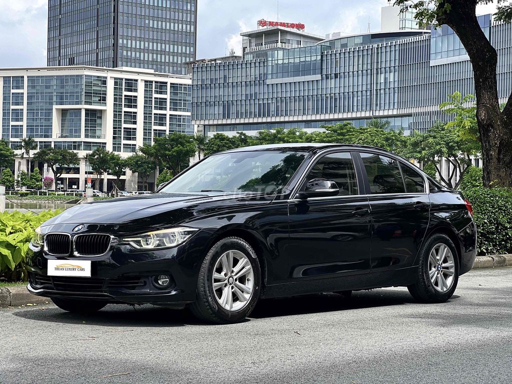 BMW 320i 2017 320i - Full hãng. Mua bán Ô tô tại Quận 7 Tp Hồ Chí Minh được đăng bởi Công Thuận hình 2