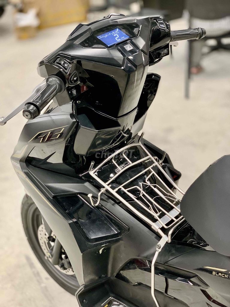 🔥Air Blade 125 2022 đen nhám BSTP Smartkey zin đẹp. Mua bán Xe máy tại Thành phố Thủ Đức Tp Hồ Chí Minh được đăng bởi Khương Phan hình 10