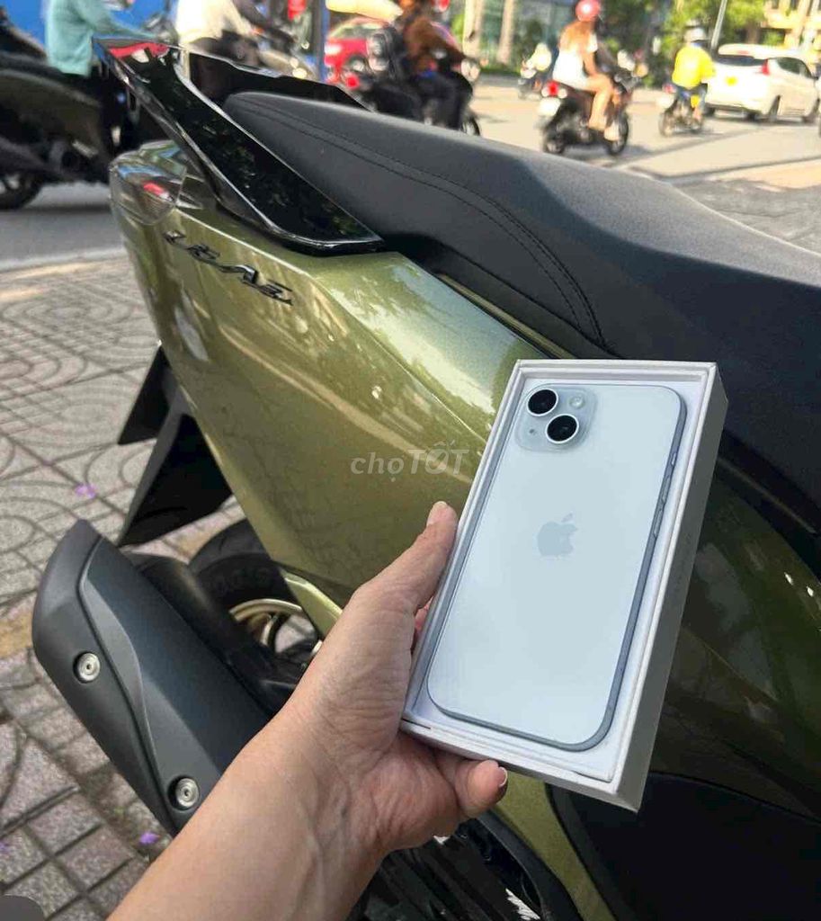 15 Plus 256GB Blue CH 2 sim Pin mới 100%. Mua bán Điện thoại tại Quận 3 Tp Hồ Chí Minh được đăng bởi Nam Á Mobile hình 1