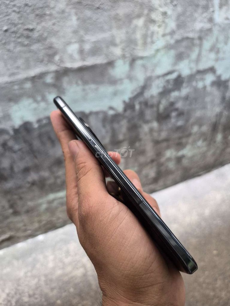 Honor Magic 5 Đen 12GB/256GB zin đẹp gl. Mua bán Điện thoại tại Quận 12 Tp Hồ Chí Minh được đăng bởi Tuấn Anh hình 1