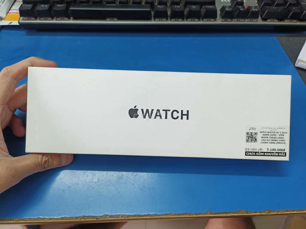 Apple Watch SE 2 44mm 2023 CellphoneS new 100%