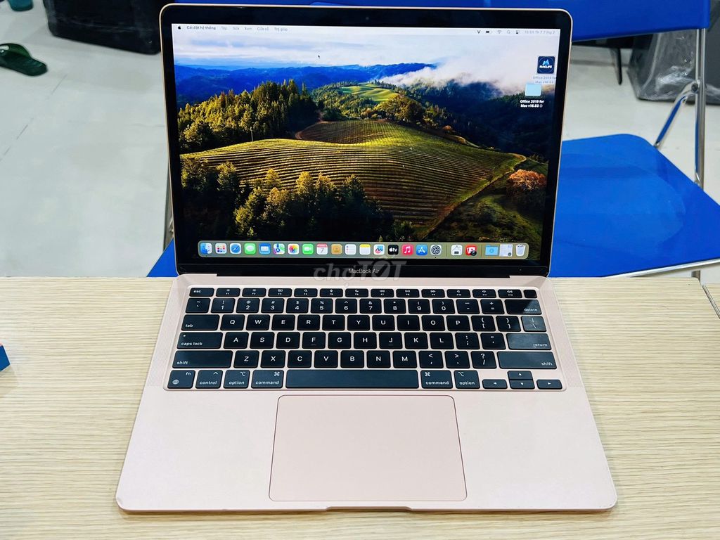 MacBook Air M1 8GB/256GB Vàng. Mua bán Laptop tại Quận Đống Đa Hà Nội được đăng bởi Bảo Táo Store hình 1