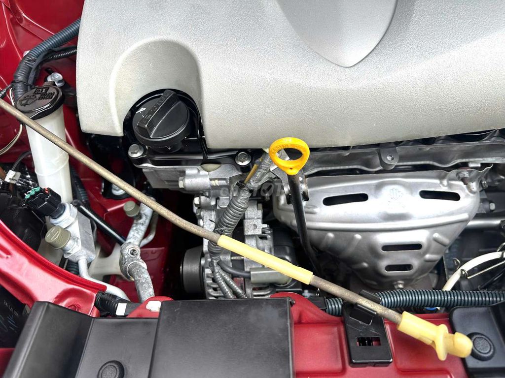 Toyota Yaris 1.5 bản E màu Đỏ. Mua bán Ô tô tại Quận Long Biên Hà Nội được đăng bởi Ngô hùng hình 10