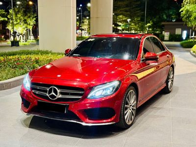 Mercedes Benz C Class 2017 C300 AMG - 60000 km. Mua bán Ô tô tại Quận Thanh Xuân Hà Nội được đăng bởi Nguyễn Tuấn Hoàng