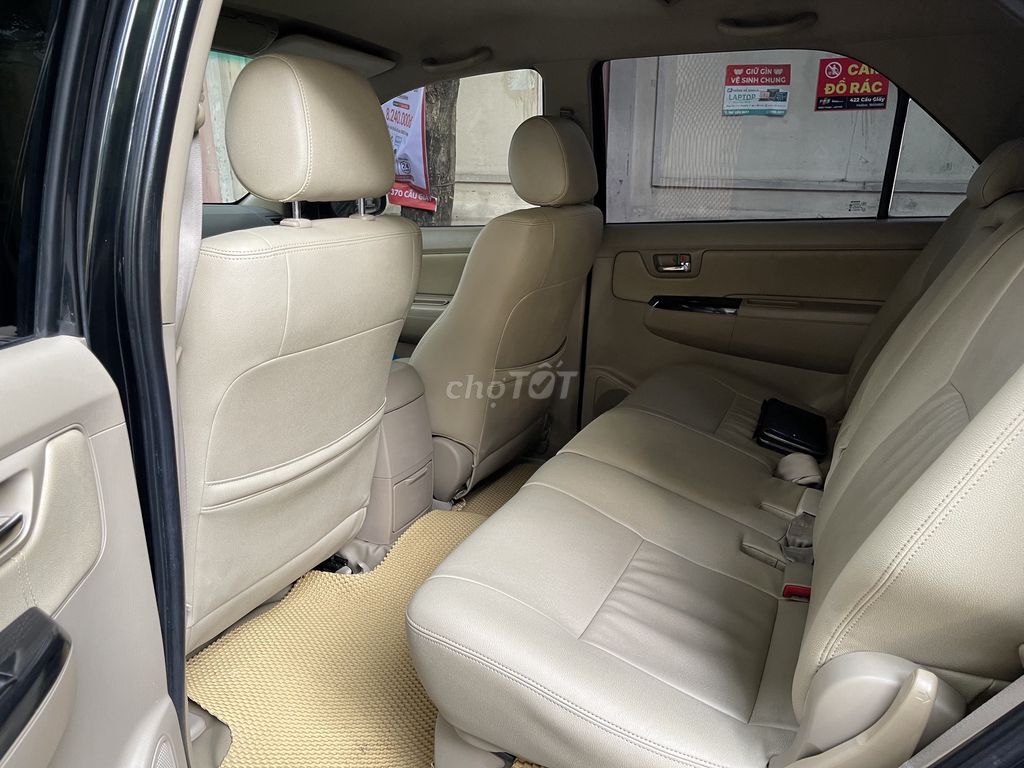 Toyota Fortuner 2010 2.5G - 10000 km. Mua bán Ô tô tại Quận Ba Đình Hà Nội được đăng bởi Nguyễn Tuấn Hùng hình 6