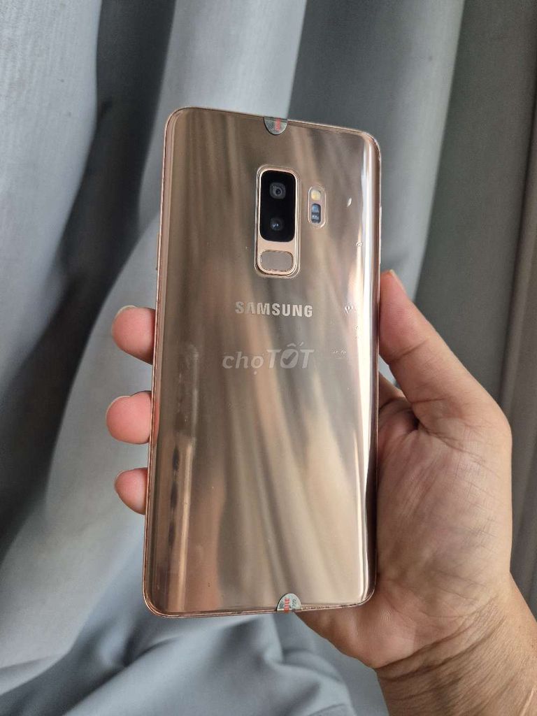 Samsung S9+ 64GB Vàng đồng. Mua bán Điện thoại tại Quận 8 Tp Hồ Chí Minh được đăng bởi Phan Minh Tân hình 1