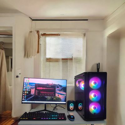 Nghỉ việc Pass dàn Đồ Họa & Game 32CPU LCD 24"full. Mua bán Máy tính để bàn tại Quận Tân Bình Tp Hồ Chí Minh được đăng bởi Phạm Hữu Đức