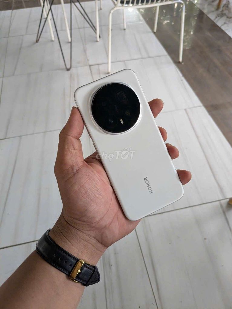 Honor Magic 8 Pro 16GB/512GB Trắng. Mua bán Điện thoại tại Thành phố Long Xuyên An Giang được đăng bởi ANH HÀNG XÓM hình 1
