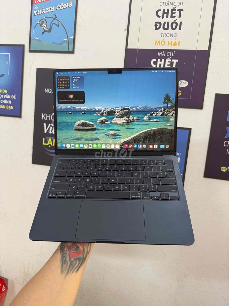 Apple Macbook Air M4 13 inch 16GB/512GB. Mua bán Laptop tại Quận Đống Đa Hà Nội được đăng bởi KT Hà Nội Mobile hình 1