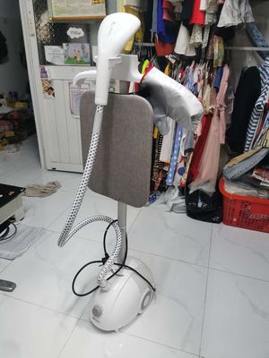 Bàn ủi hơi nước đứng. Mua bán Nội thất, đồ gia dụng khác tại Quận Phú Nhuận Tp Hồ Chí Minh được đăng bởi Jenny