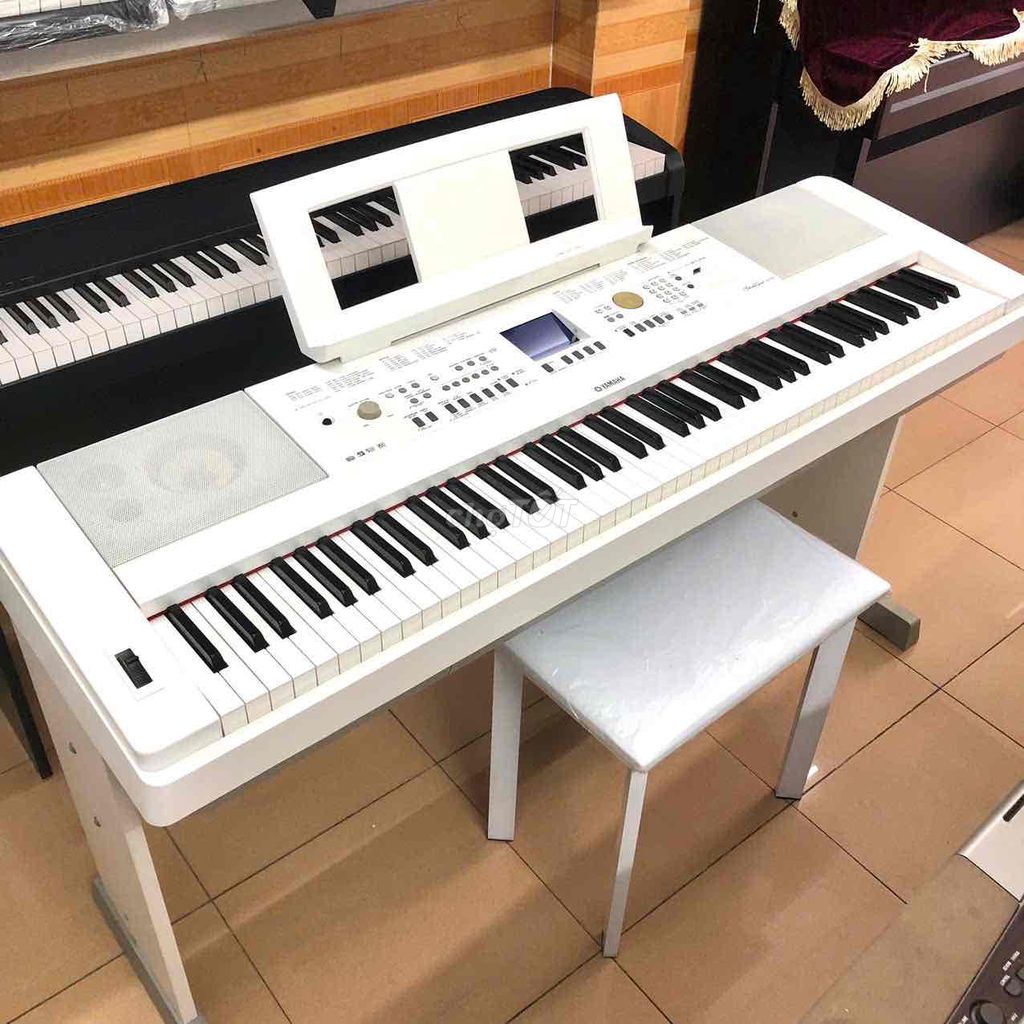 Đàn Piano Điện Yamaha DGX-650, Like New